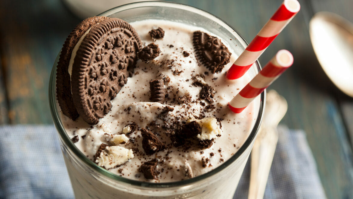 Post-Workout Cookies and Cream Smoothie